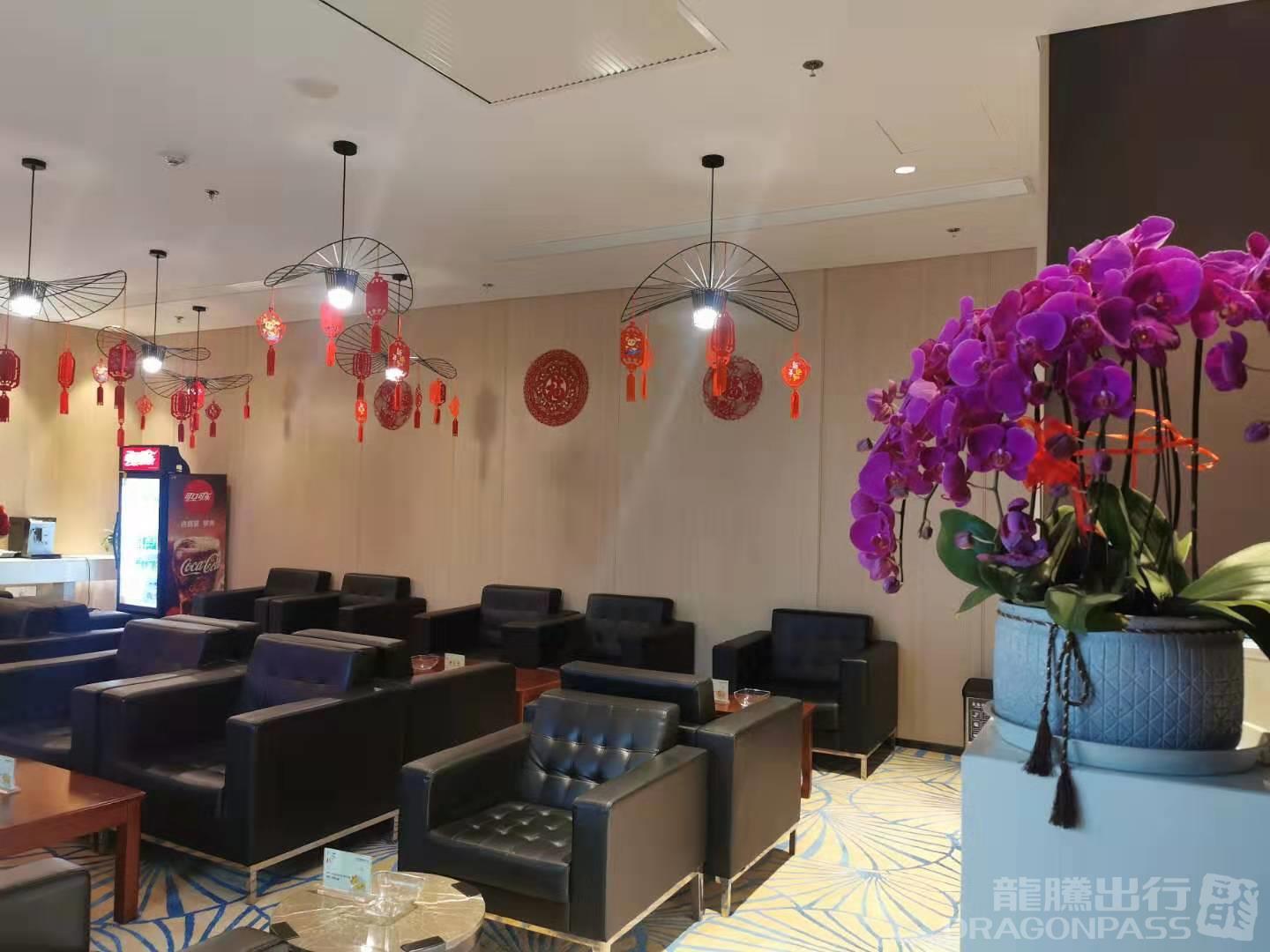 First Class Lounge – photos 9
