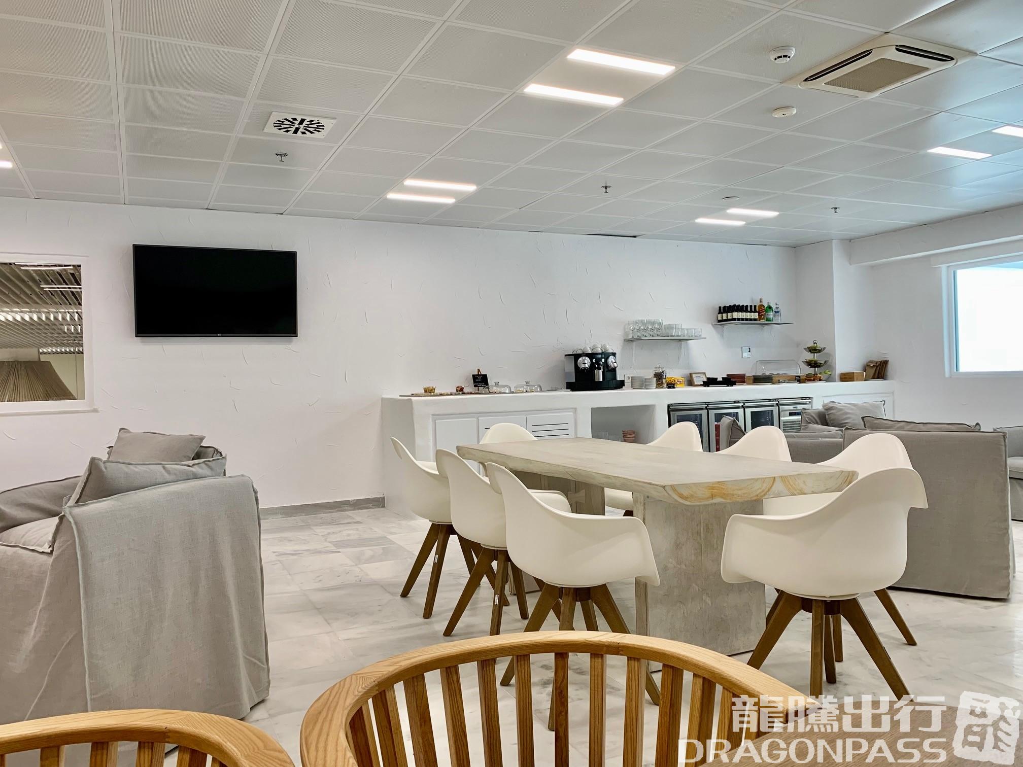 Your Mykonian Luxury Lounge - 1