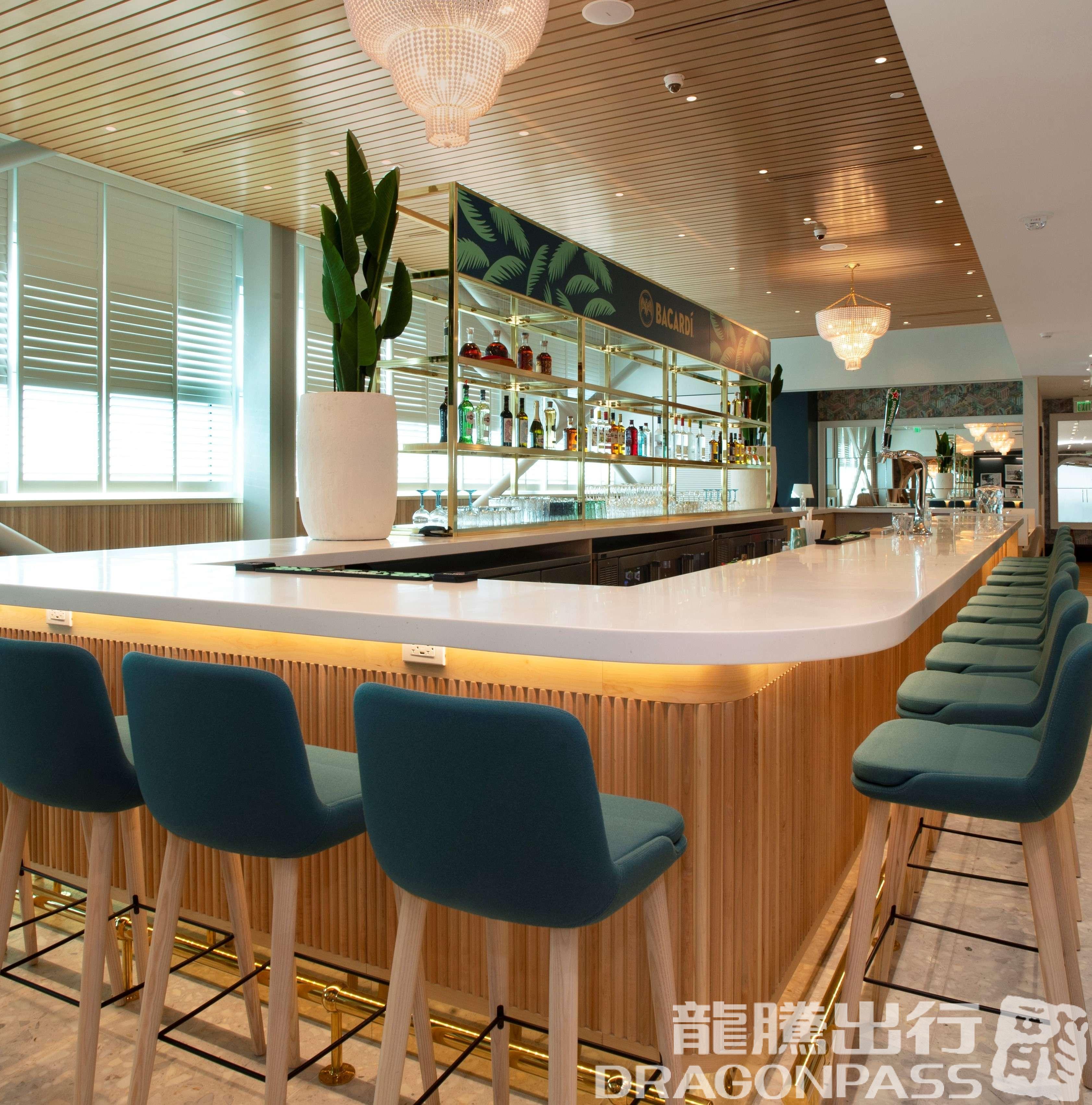 Primeclass Lounge