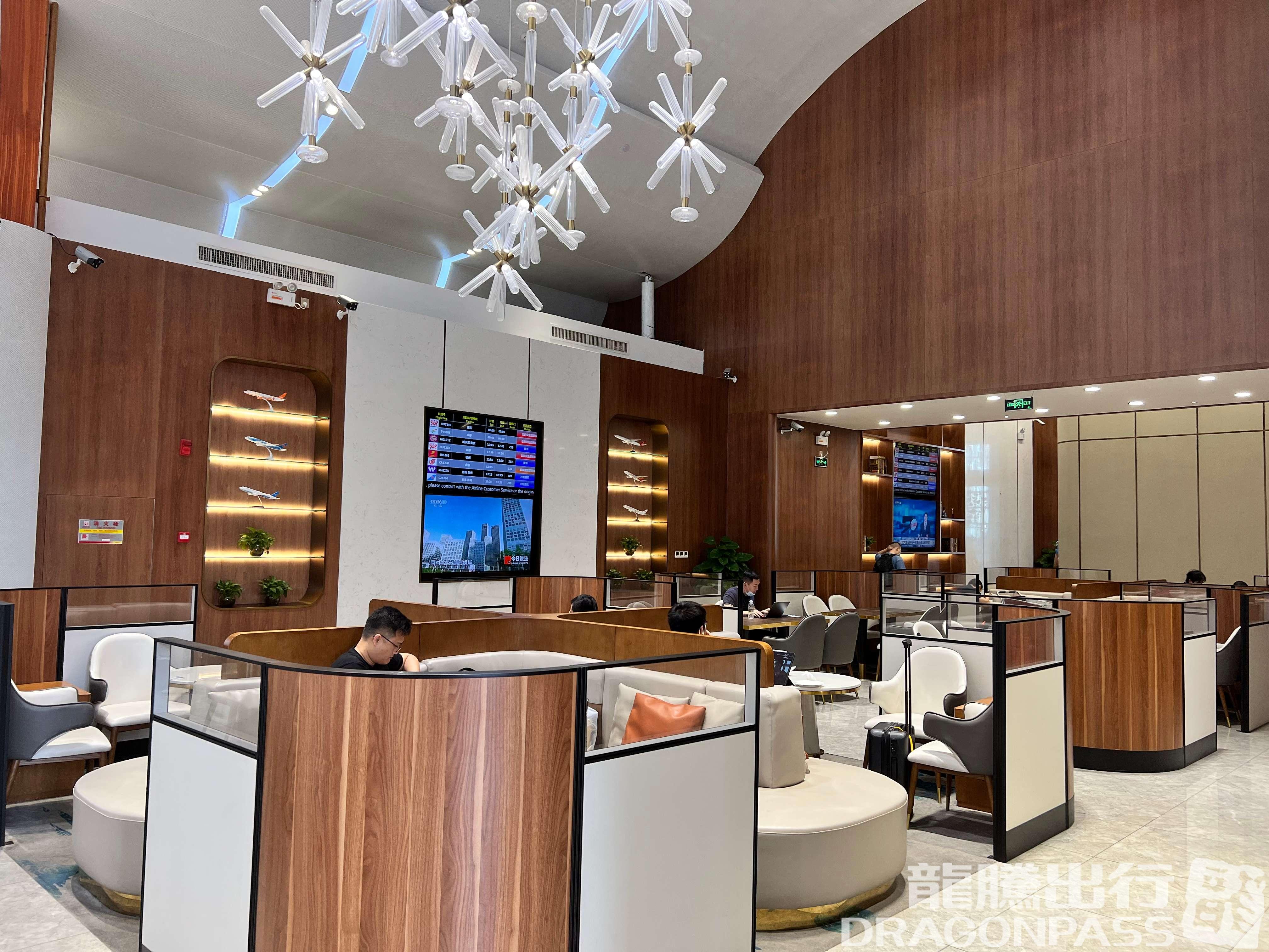 V3 First Class Lounge – photos 7
