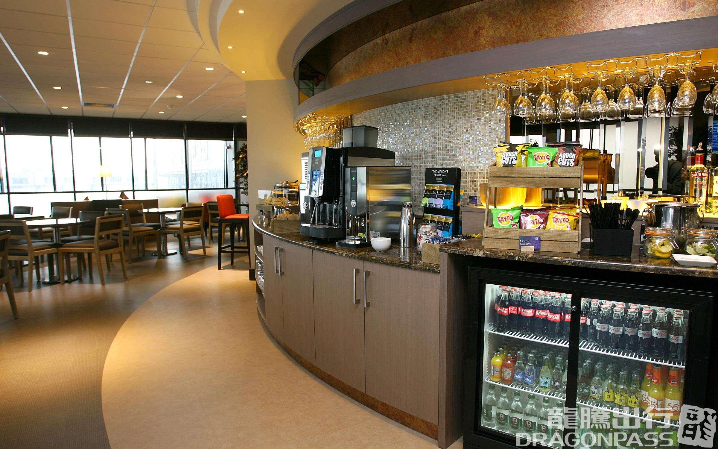 The Causeway Lounge – photos 4