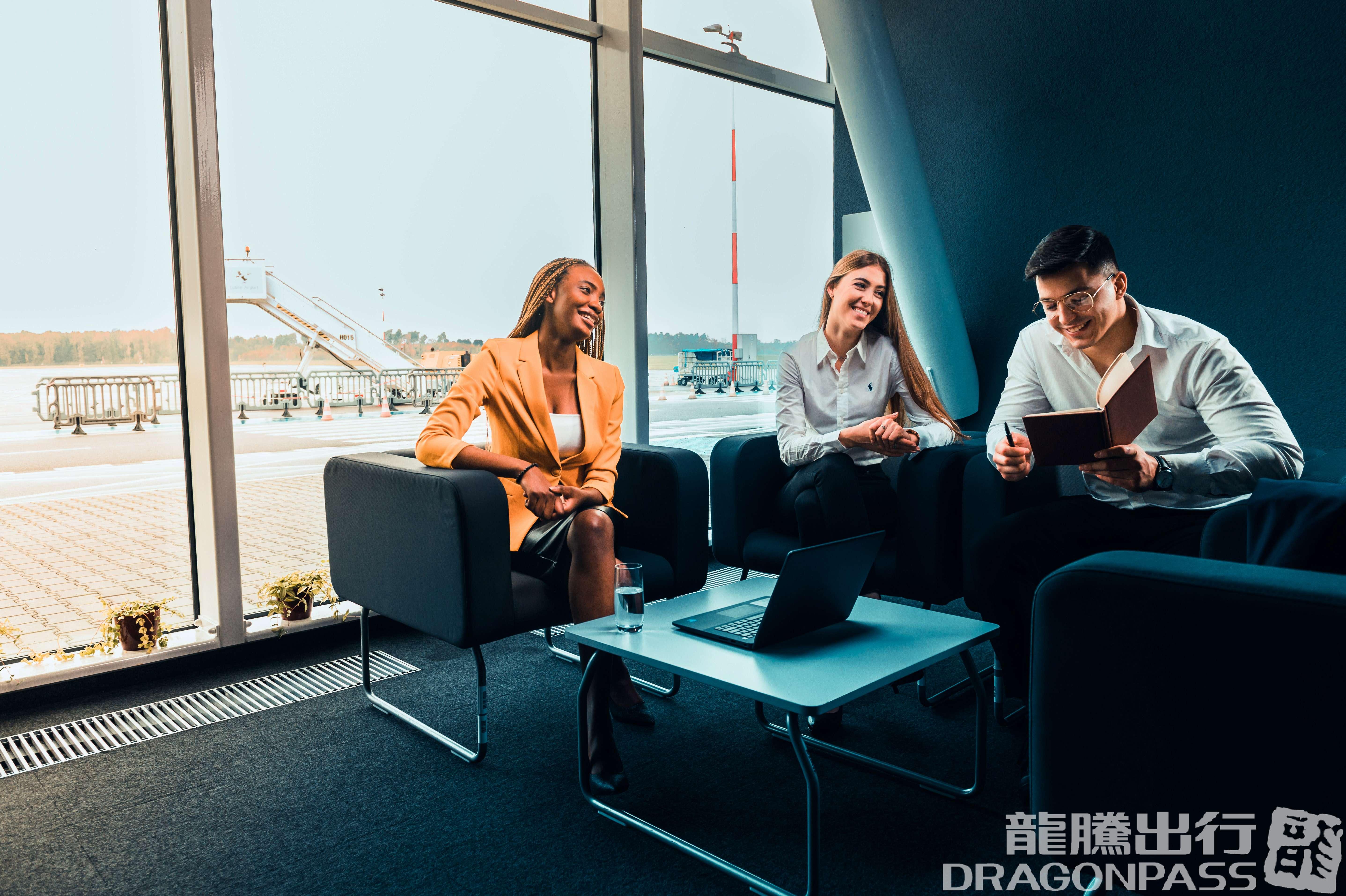 Business Executive Lounge Non-Schengen – photos 6