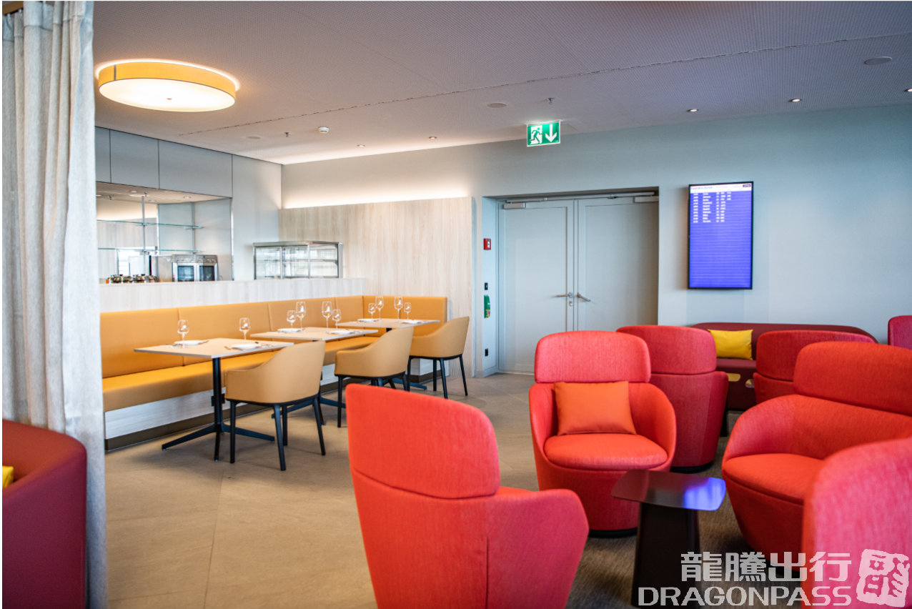 Marhaba Lounge – photos 10
