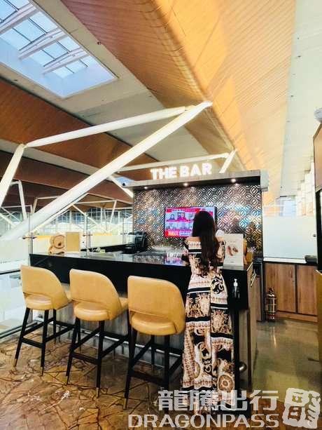 Encalm Lounge (Domestic T1D)