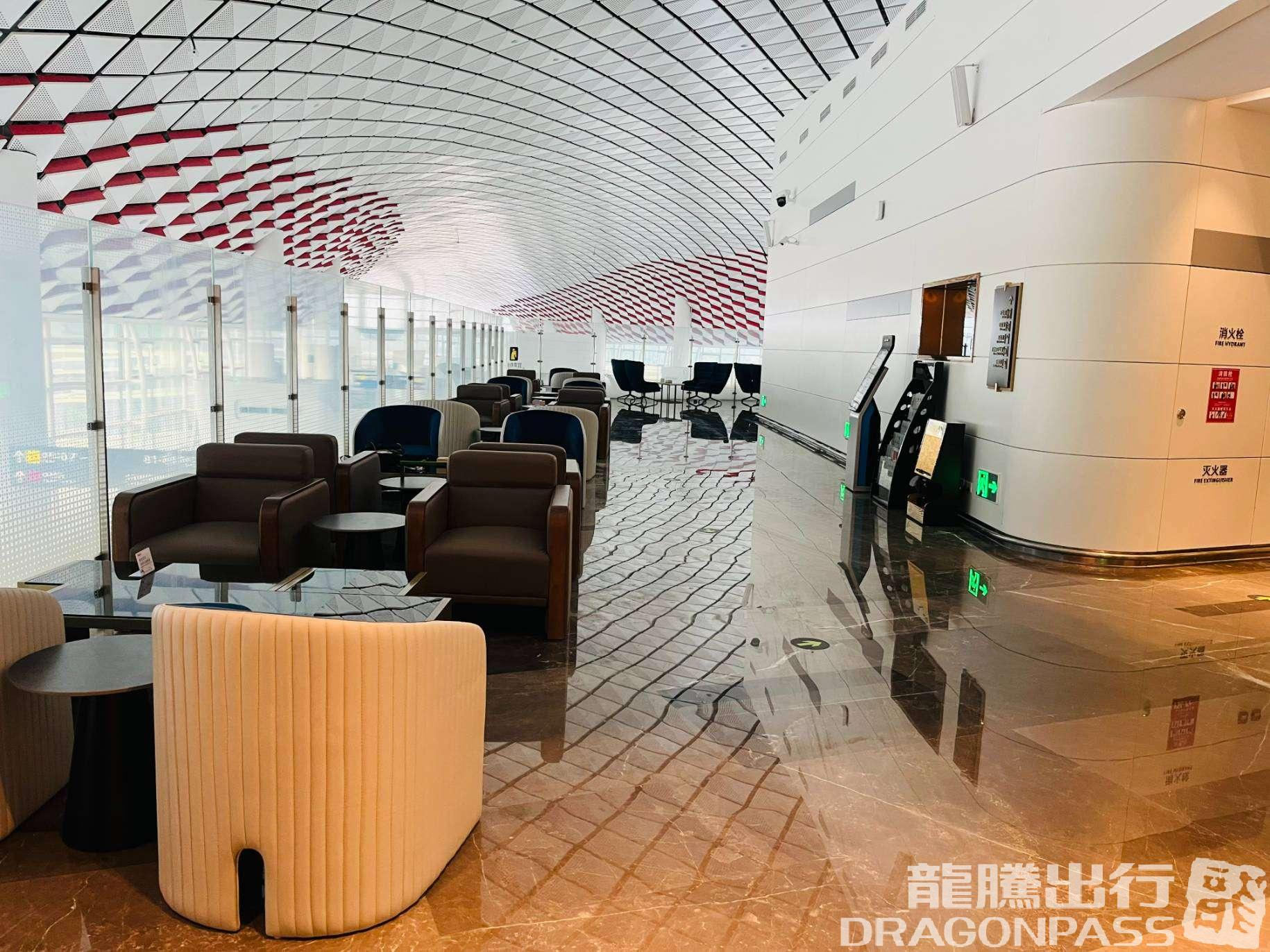 First Class Lounge – photos 2