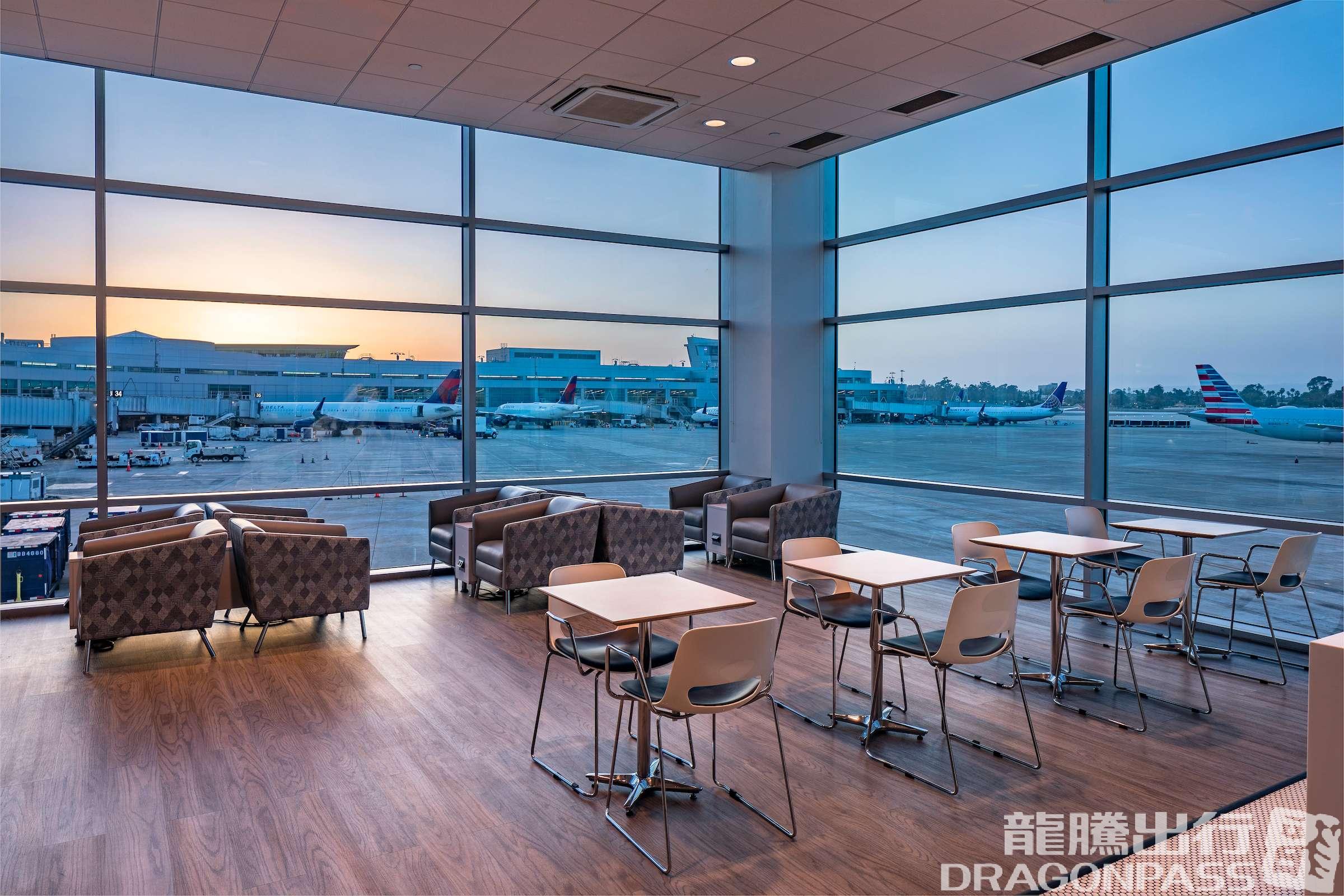 Aspire Lounge – photos 7