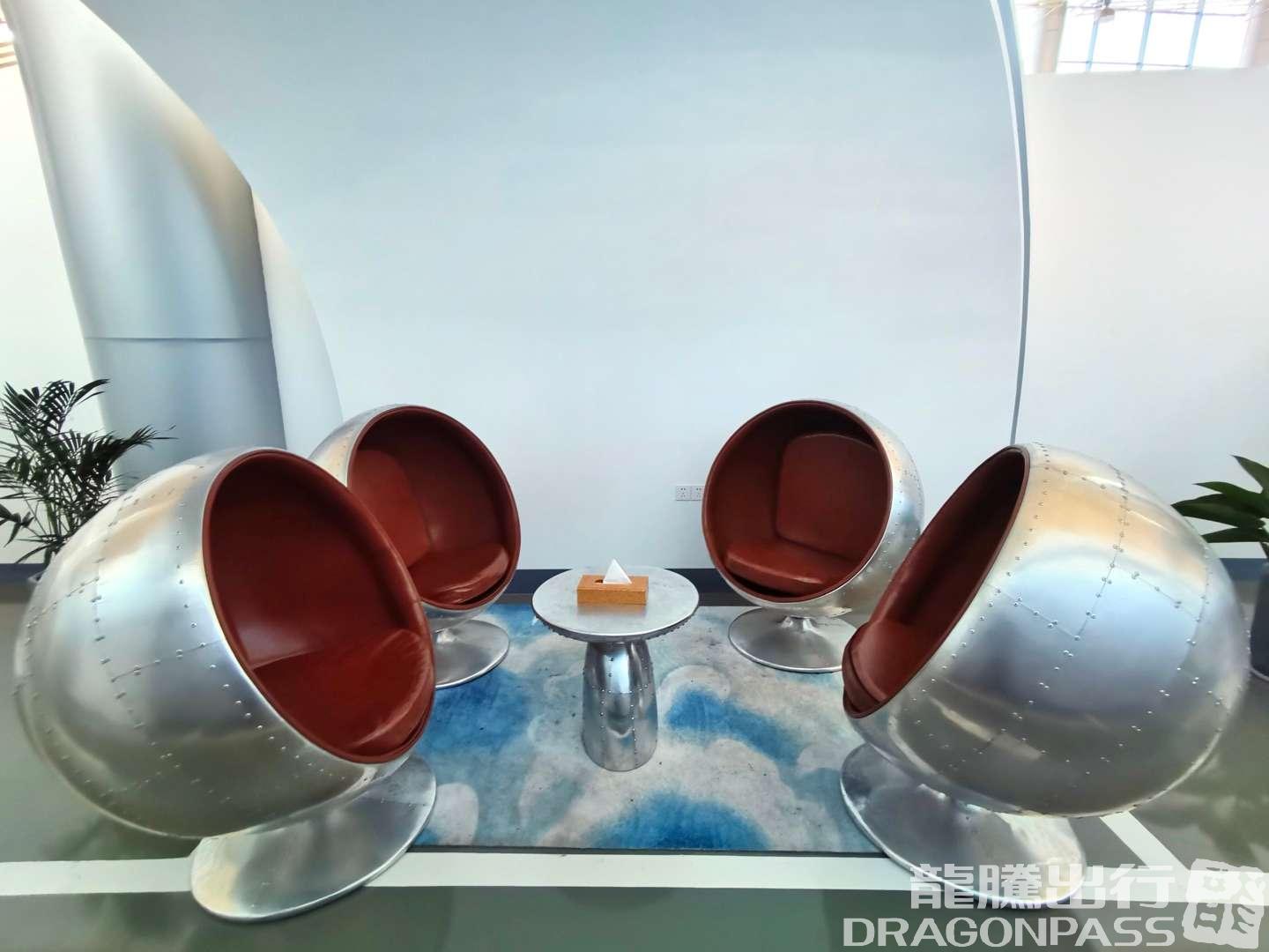 First Class Lounge – photos 9